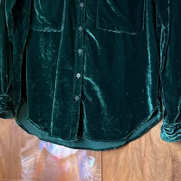 Anthropologie Pilcro Relaxed Green Velvet Button Down Blouse Top - Picture 9 of 10